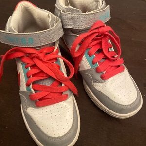 Nike Dunk Girls high top running shoes